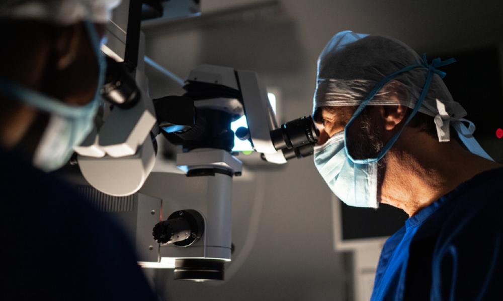 ophthamologist