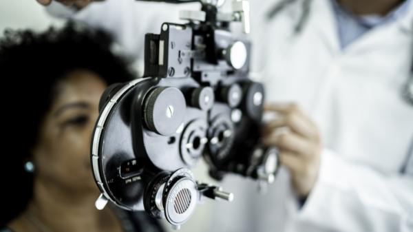 Optometrist